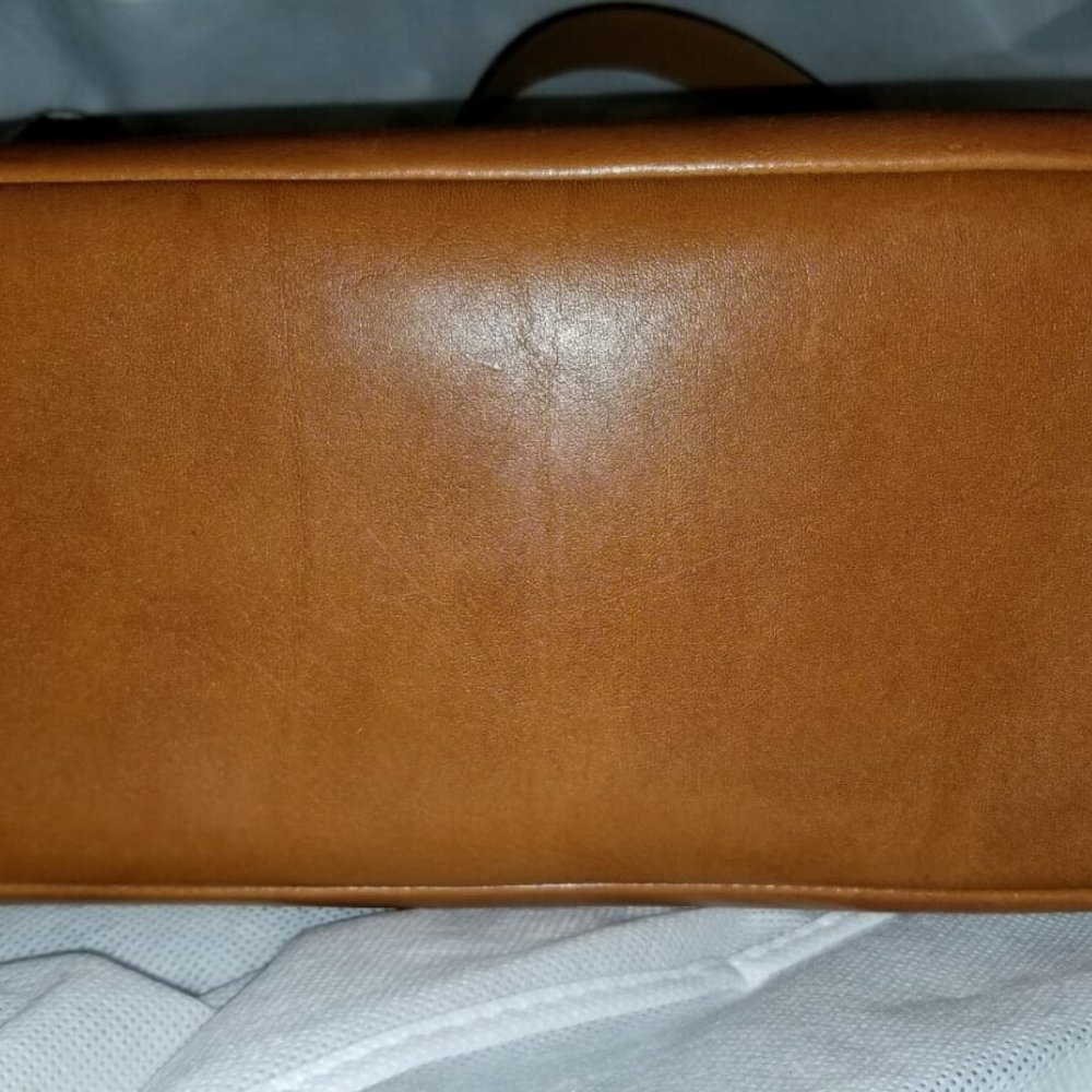 Coach Signature Handbag w/Wristlet - Picture 5 of 9